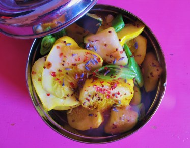 ayurveda essen zuccini rolling tiger copyright by julia wunderlich