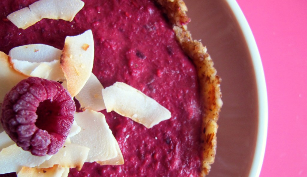 chai-berry-cake vegan-cake vegan-berry ayurveda-cake ayurveda rolling-tiger copyright by julia wunderlich