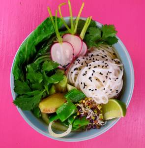 frulingssuppe springsoup detoxsuppe rollingtiger copyright by julia wunderlich