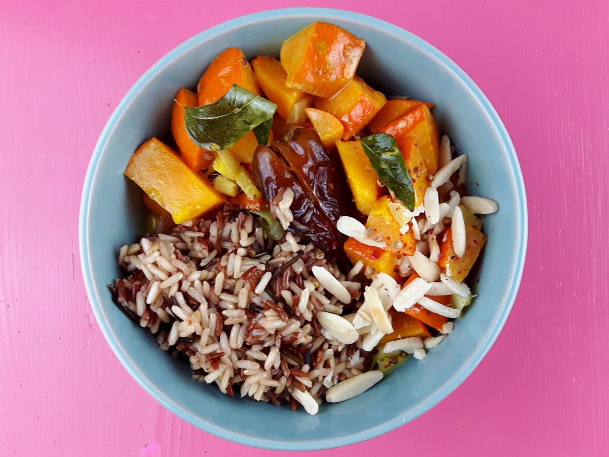 Kürbis-Dattel-Curry