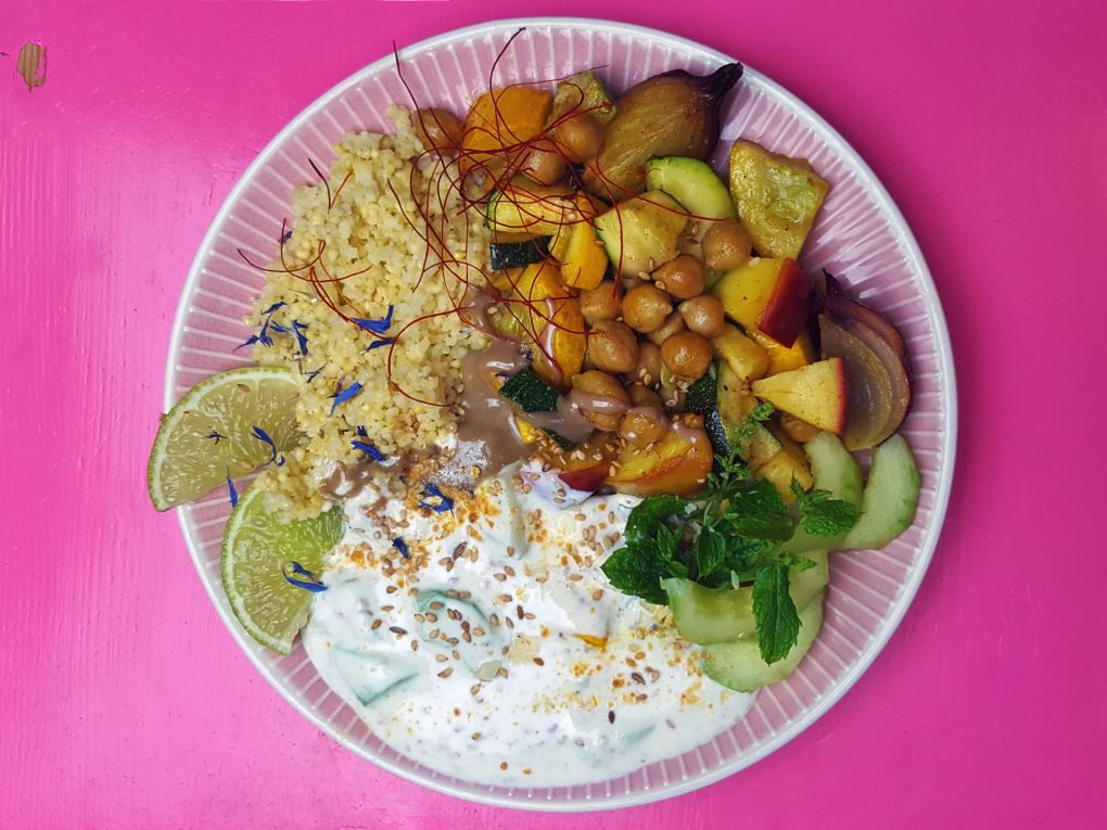 Orient Gemüse mit&nbsp;Sesam-Raita